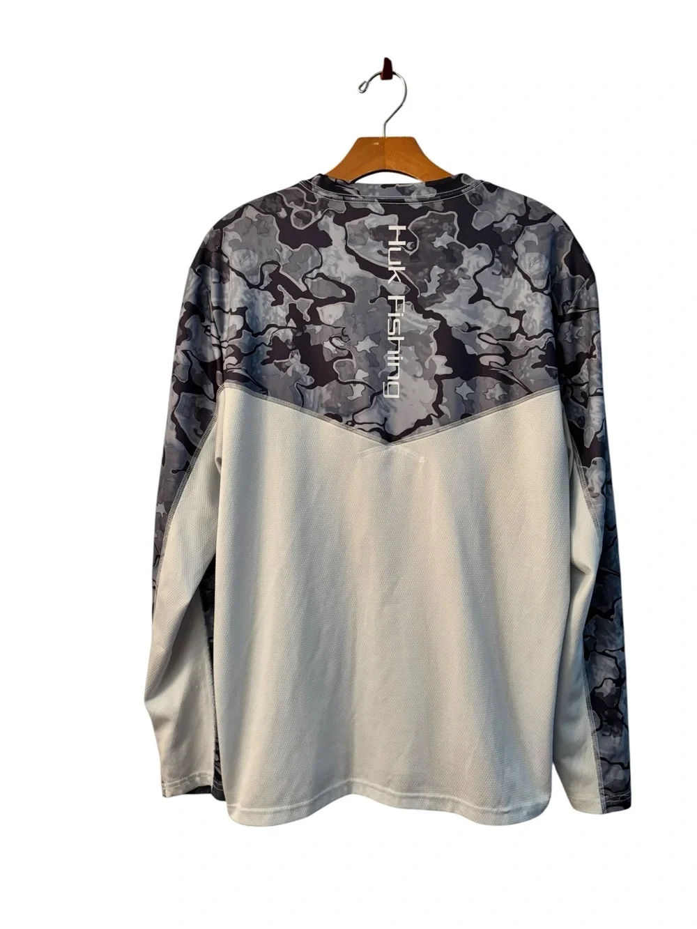Huk Men’s Long Sleeve Rash Guard - Blue Camouflage Size Largr